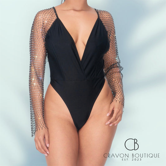 Bodysuit negro con brillo en las mangas